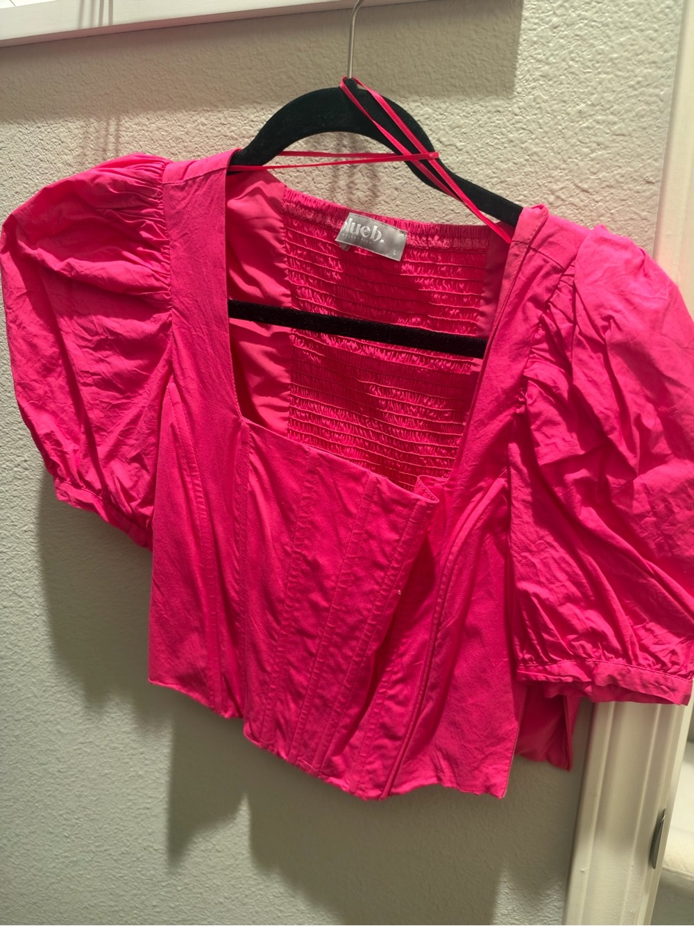 Bright Pink Puff Sleeve Crop Top